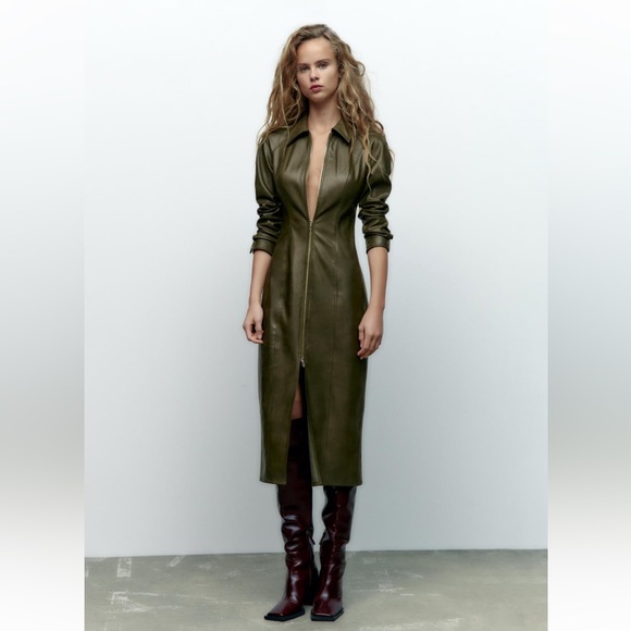 ZARA BLOGGERS FAV FITTED FAUX LEATHER DRESS - Picture 1 of 11